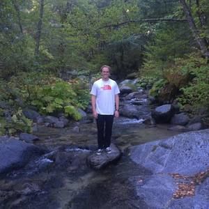 Meet your Posher, Logan